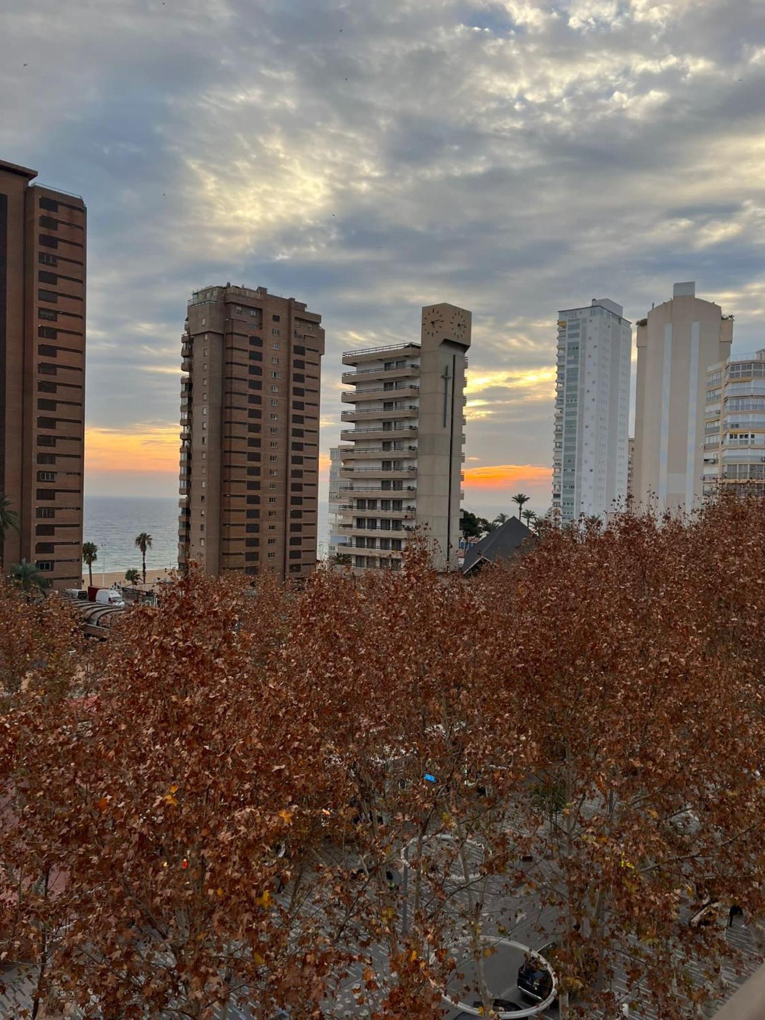 Apartamento Las Olas Playa De Levante Бенидорм Екстериор снимка